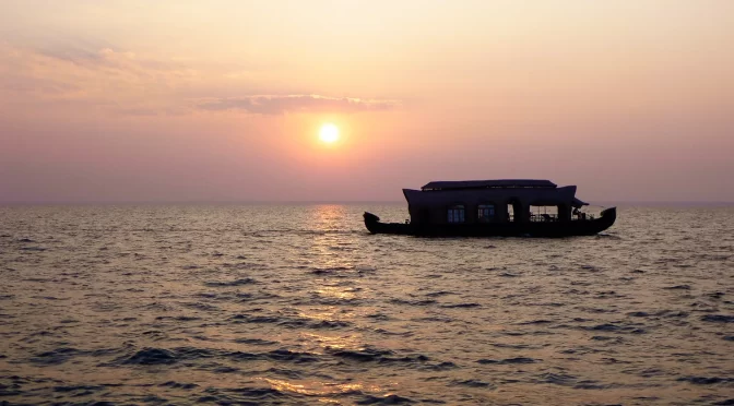 houseboat-sunset-view-v2