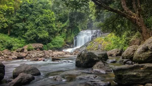 Lakkom Waterfalls